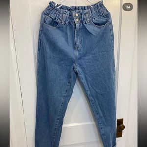 High waisted jeans